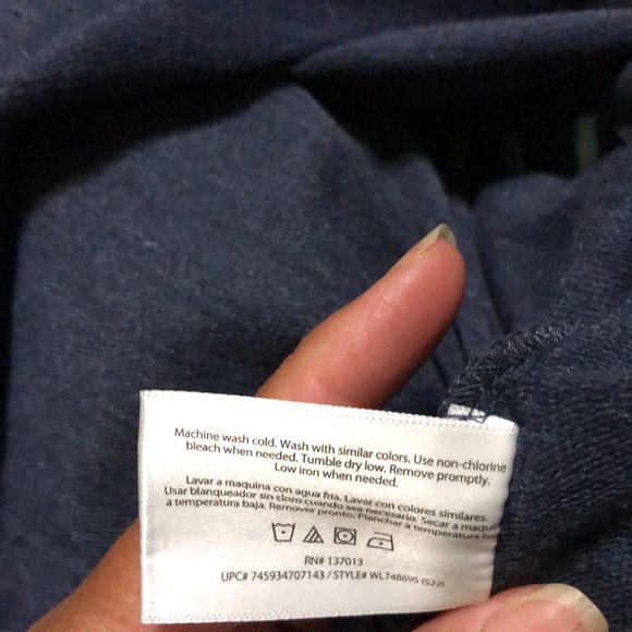 Ladies Wildfox Sweatshirt - Picture 9 of 11